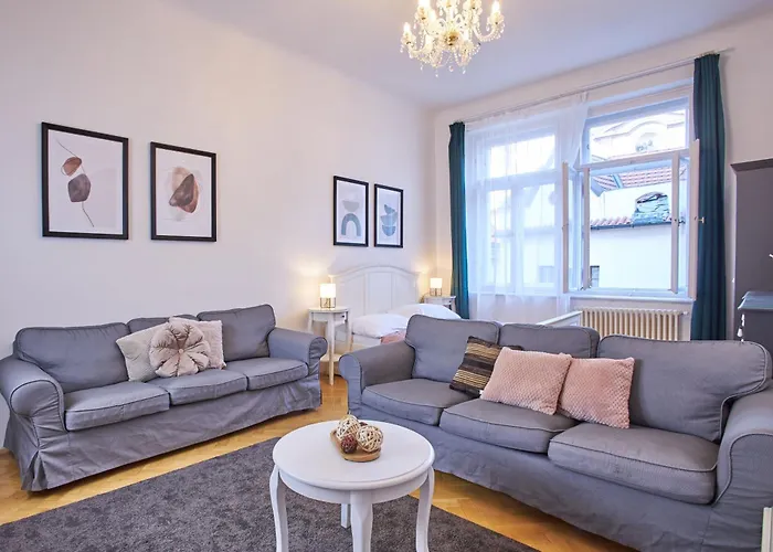 Charles Bridge Premium Residence Praga